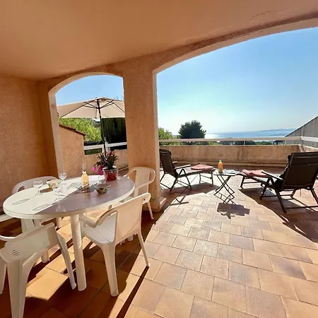 2 Pieces, Terrasse Vue Mer, Proche - Fr-1-226-565 * Sainte-Maxime
